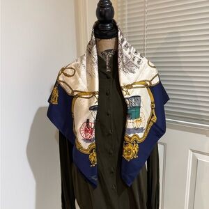 Vintage Mark Cross Chic Cream and Navy Scarf with carriage Print roughly 34”x35”